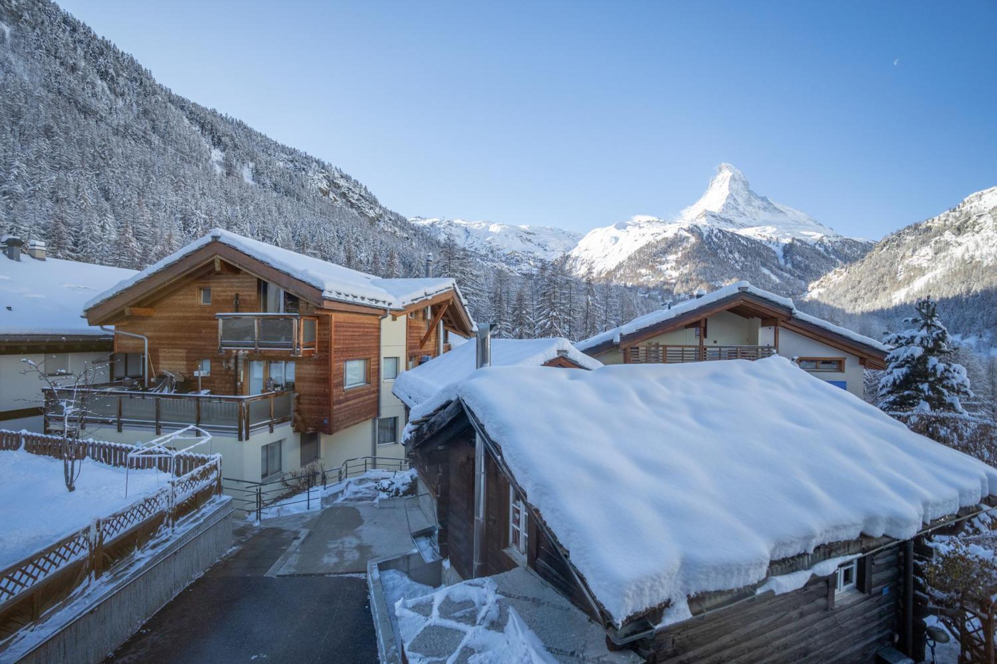 Chalet Schwalbennest Zermatt Exterior photo